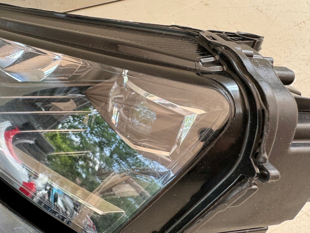 фото №16, Skoda karoq 57b 17r- лампа ліва передня лівий перед 57b941015