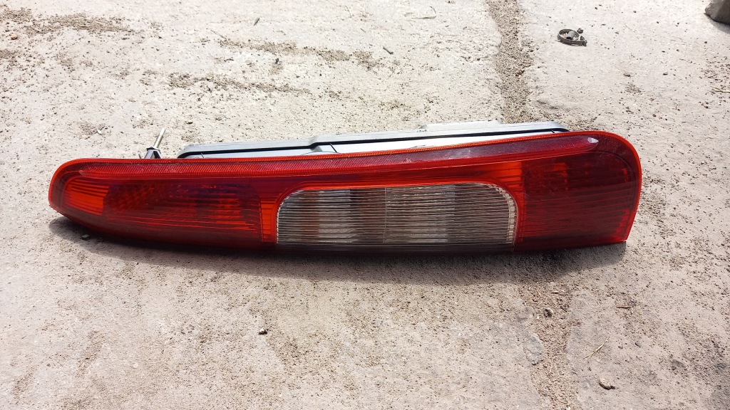 фото №1, Лампа задняя задняя правая ford focus c-max 05r