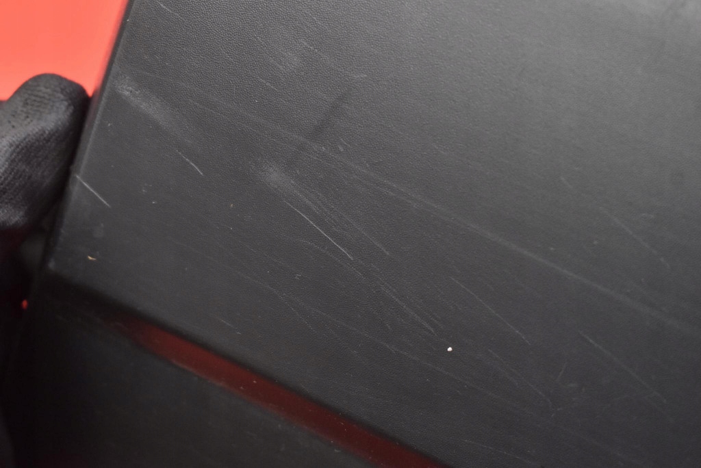 Молдинг боковая левый задняя czarna 1308831070 citroen nemo 08-15 Недорого