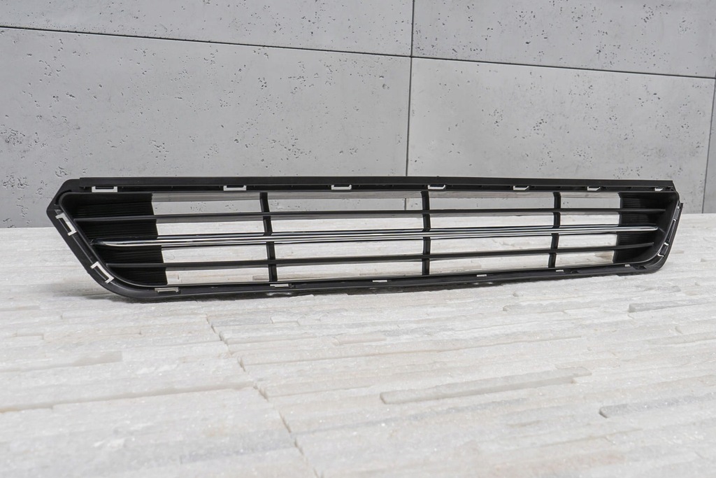 фото №8, Kia optima iii tf 2013-2015 po liftingu решётка средняя бампера 865602t700