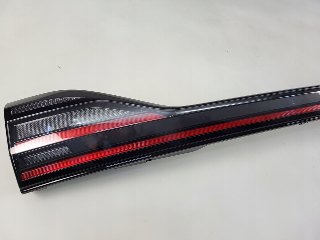 фото №12, Vw id.buzz id buzz накладка молдинг крышки лампа led средняя оригинал nowa oem