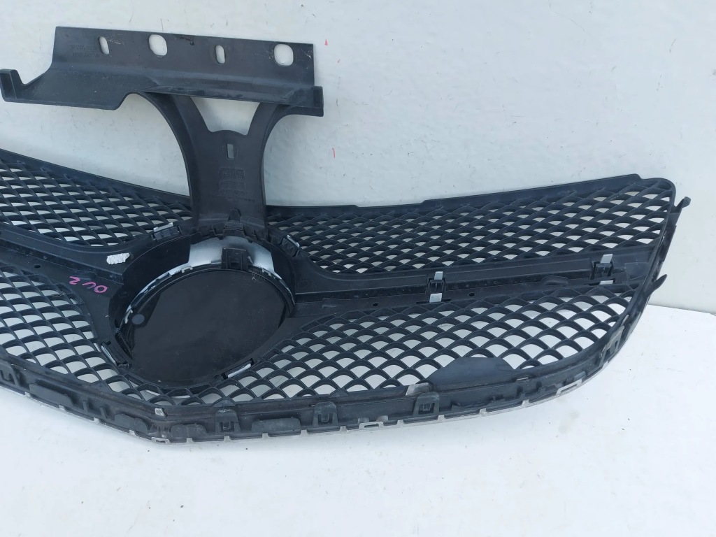 Mercedes-benz e klasa купе рестайлінг  c207 w207 решітка радіатора решітка радіатора distronic Оригінал