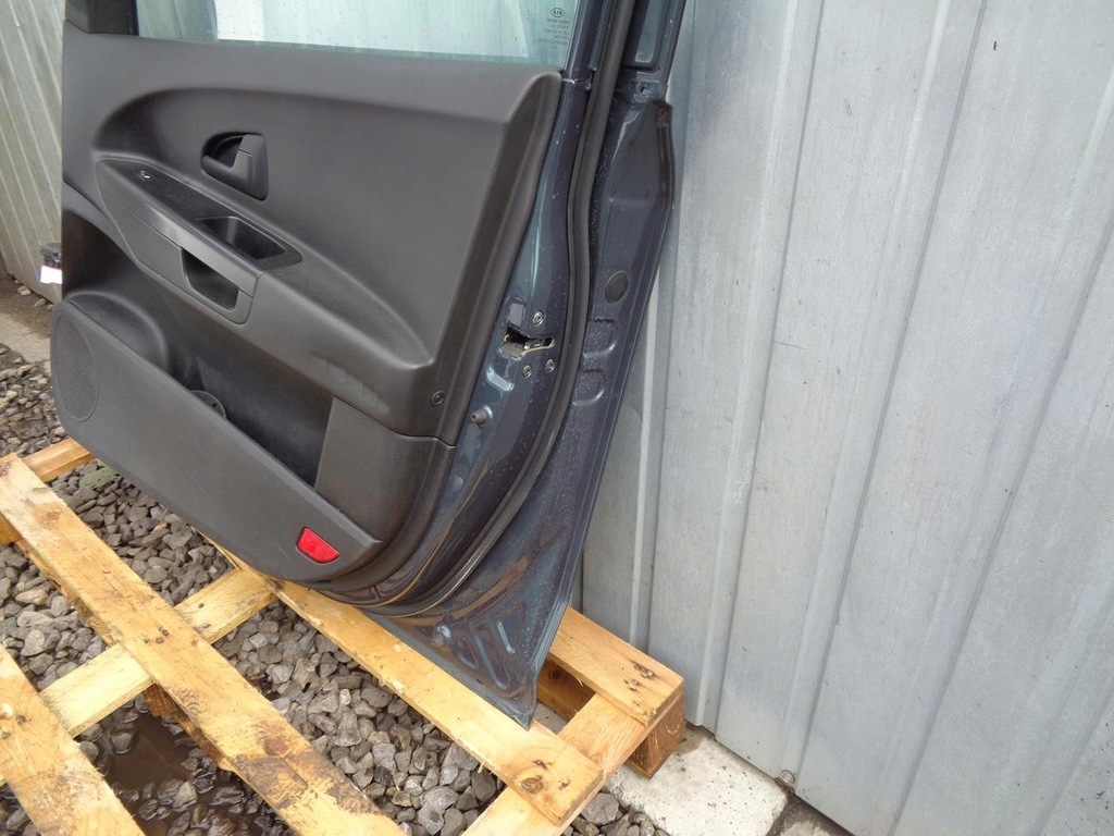 фото №10, Дверь правое перед передние kia ceed 1 i 5d hb kombi 2006- лак: e2
