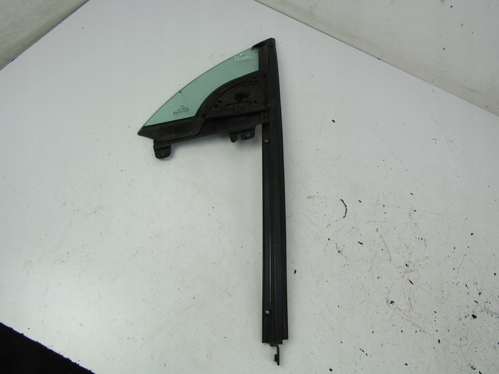 фото №1, Citroen c3 pluriel скло трикутне двері перед лівий