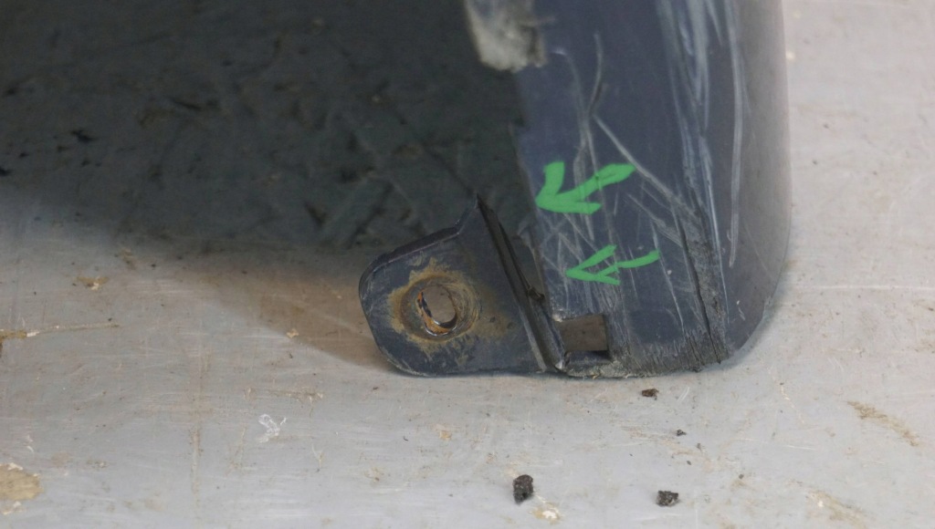 Бампер перед peugeot 308 рестайлінг  led z1940 в Україні