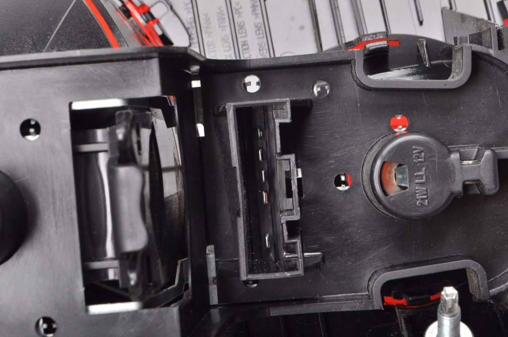 Mini r60 лампа правая задняя правый задний  anglik 9811762 с Разборки