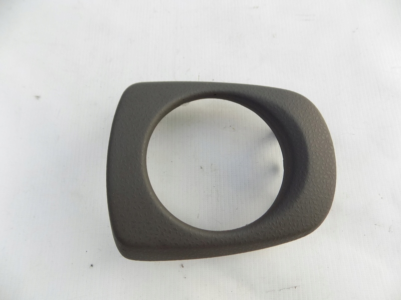 фото №2, Yaris iii 3 защита рамка решётки обдув левая перед