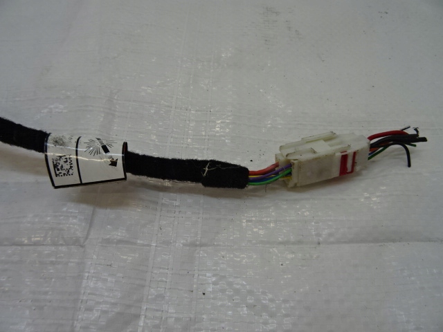 фото №7, Maserati levante цилиндра крышки электрический 06701090470