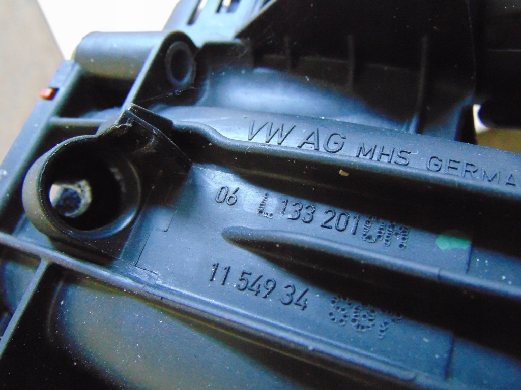 фото №8, Vw passat b8 колектор впускний  2.0tfsi 06l133201dm
