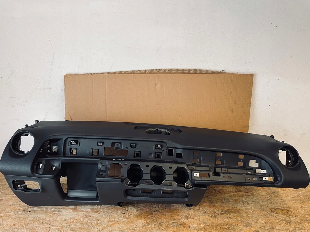 фото №1, Консоль подушка безопасности mercedes glb x247