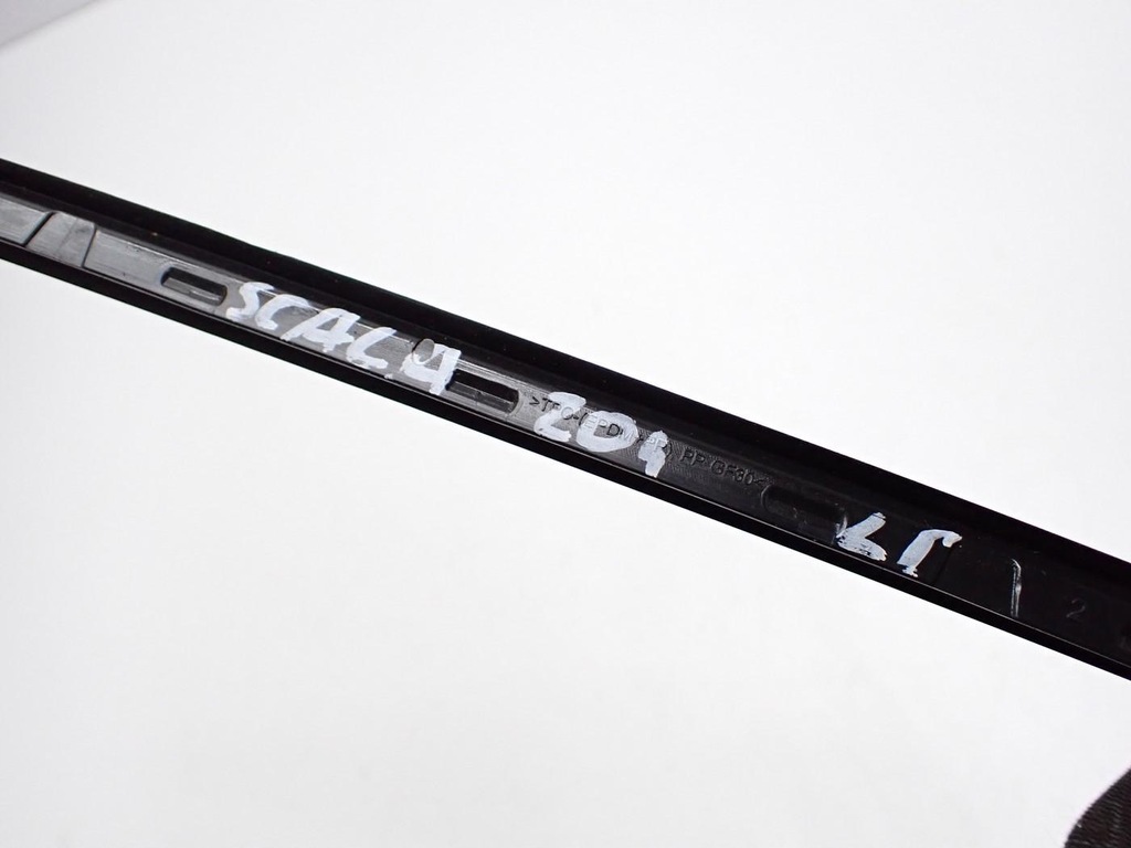 фото №9, Молдинг скло лобове передньої ліва 657854327 skoda scala 20r