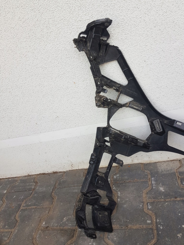 фото №5, Кронштейн напрямна бампера mercedes eqe a2958853300