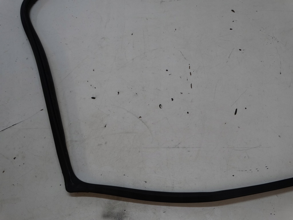 фото №6, Прокладка кузовная дверь левый задняя kia carens iv