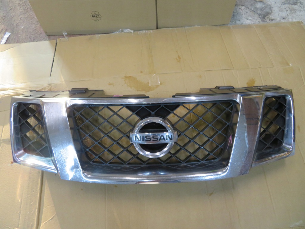 фото №1, Nissan navara d40 lift 10-14 решітка радіатора решітка радіатора