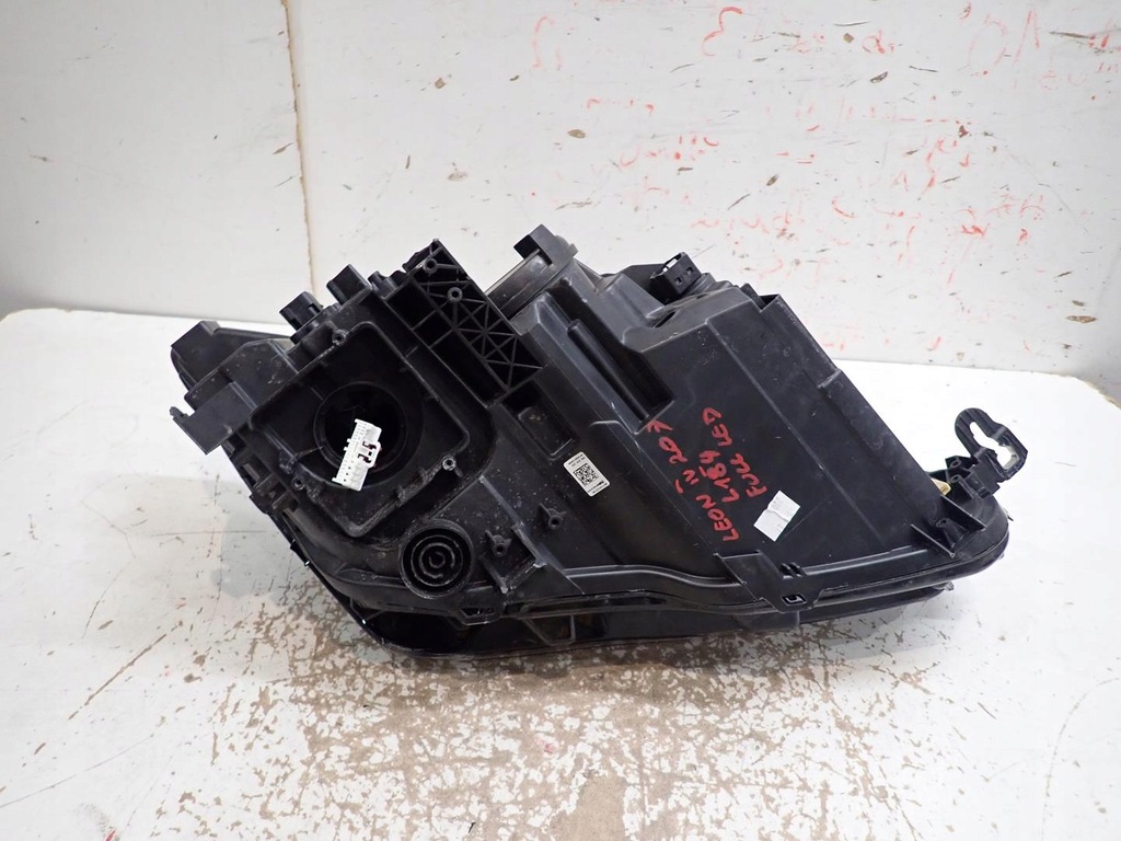 фото №6, Лампа перед левая seat leon iv 2020- full led 5fb941005d