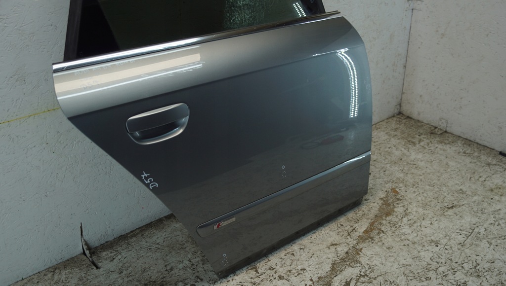 фото №12, Двері правий задня audi a4 b7 kombi