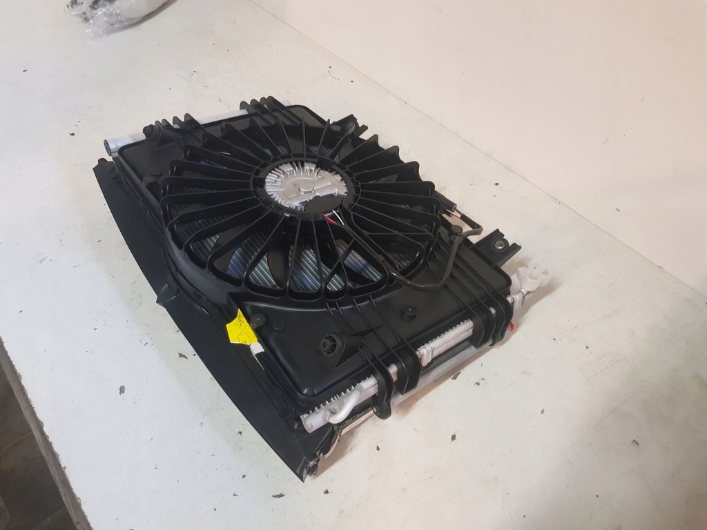 фото №8, Tesla x радиатор перед комплект новый