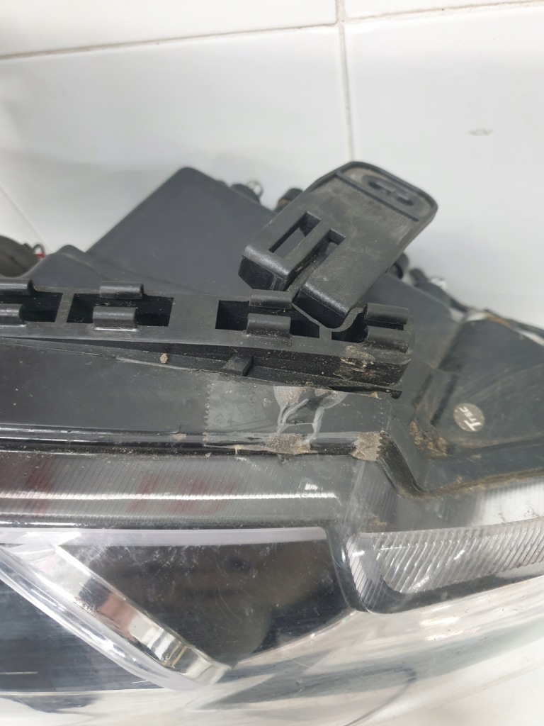 фото №3, Лампа передня ліва bmw 1 e87 led