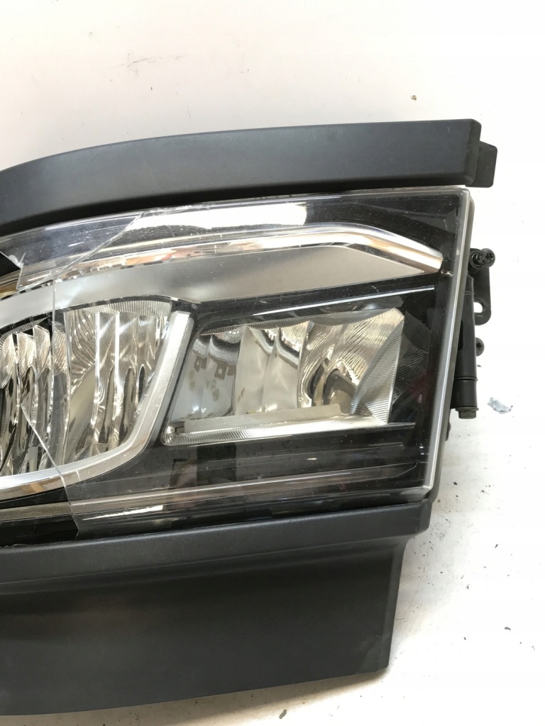 Фара левая перед full led scania r s 2674390 Цена