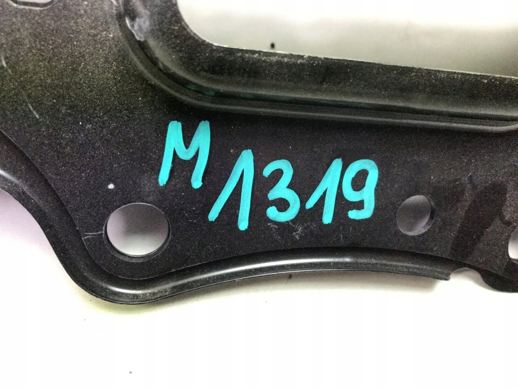 Кронштейн радіатора праве lexus is250 is350 Зі Шроту