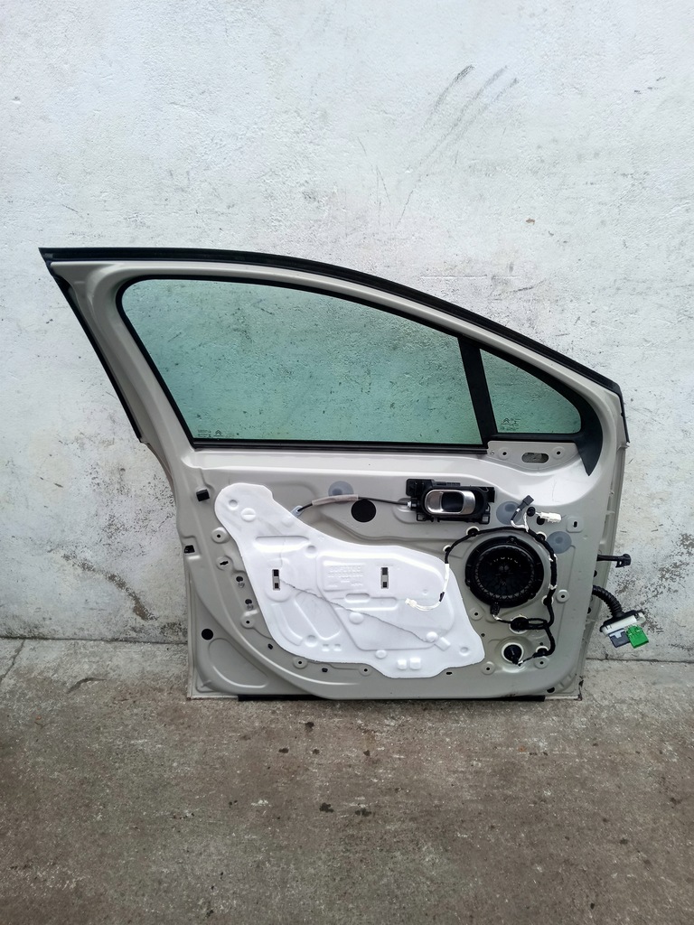 фото №6, Citroen c3 iii lift 20- двері перед передні