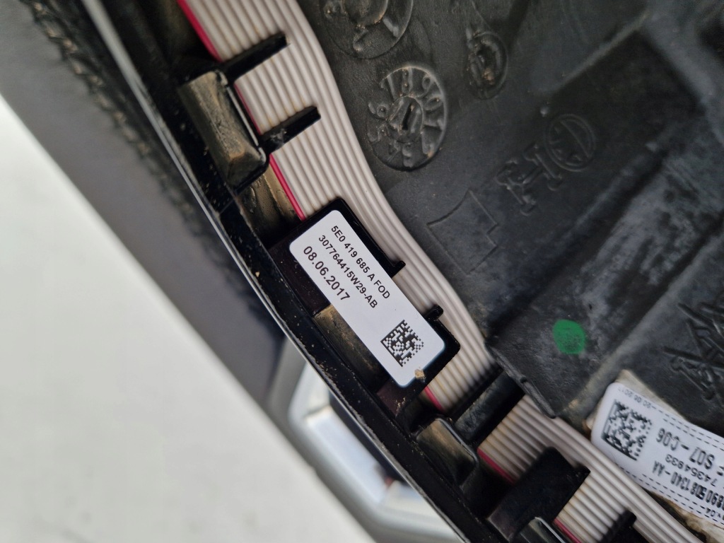 фото №7, Повітропровід шкіряний шкіра skoda octavia iii 3