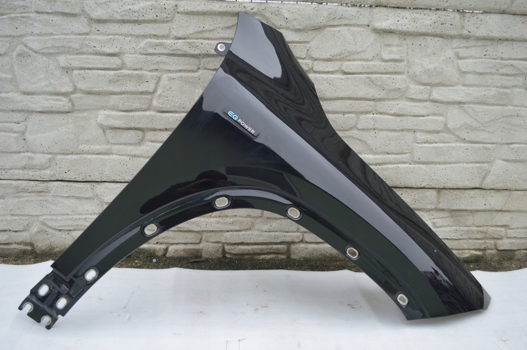 фото №8, Крила передній правий mercedes gla