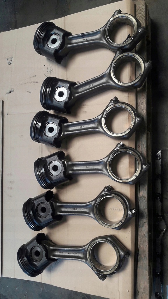 фото №1, Volvo fh4 поршень + шатун d13k