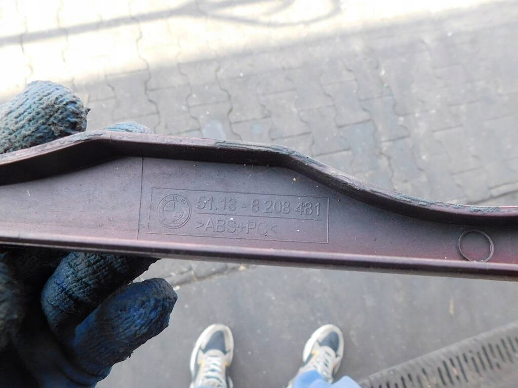 фото №7, Bmw e46 2.0d 1998r молдинг pod фара левый перед