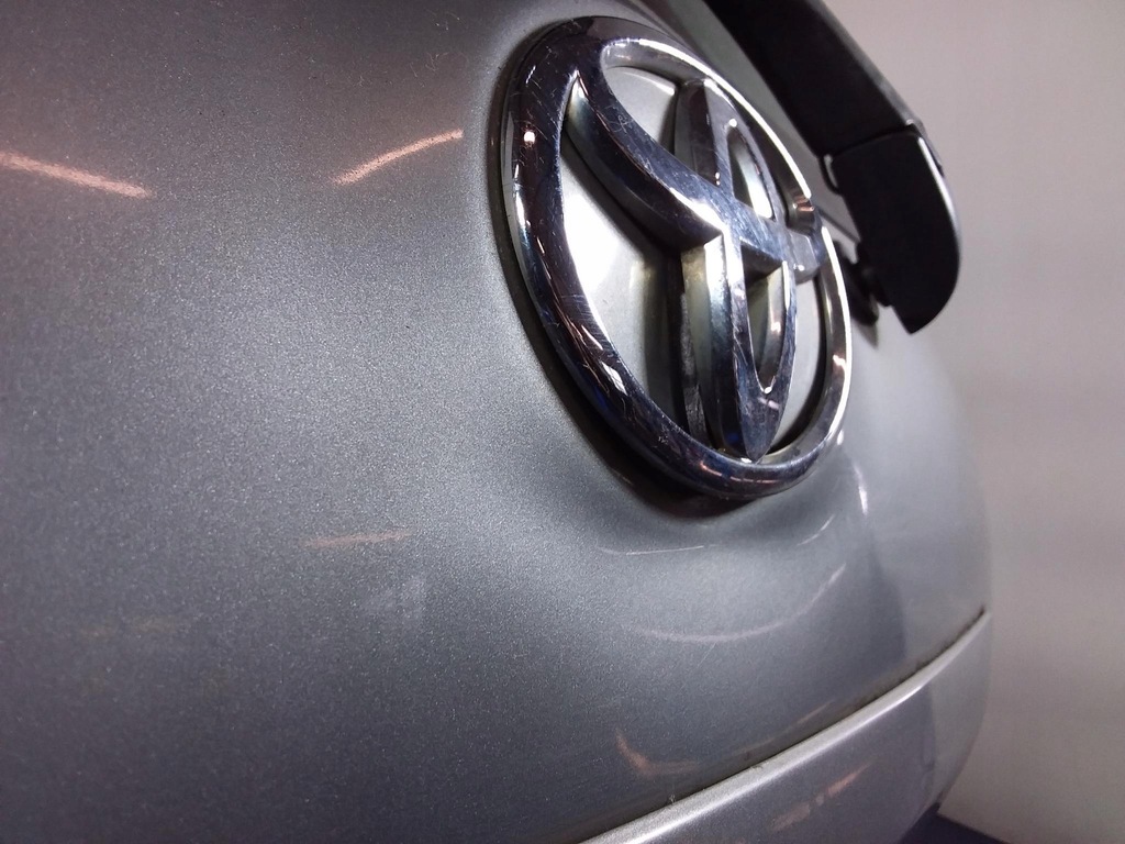 фото №4, Toyota auris i hb задня кришка багажника багажника 1f8