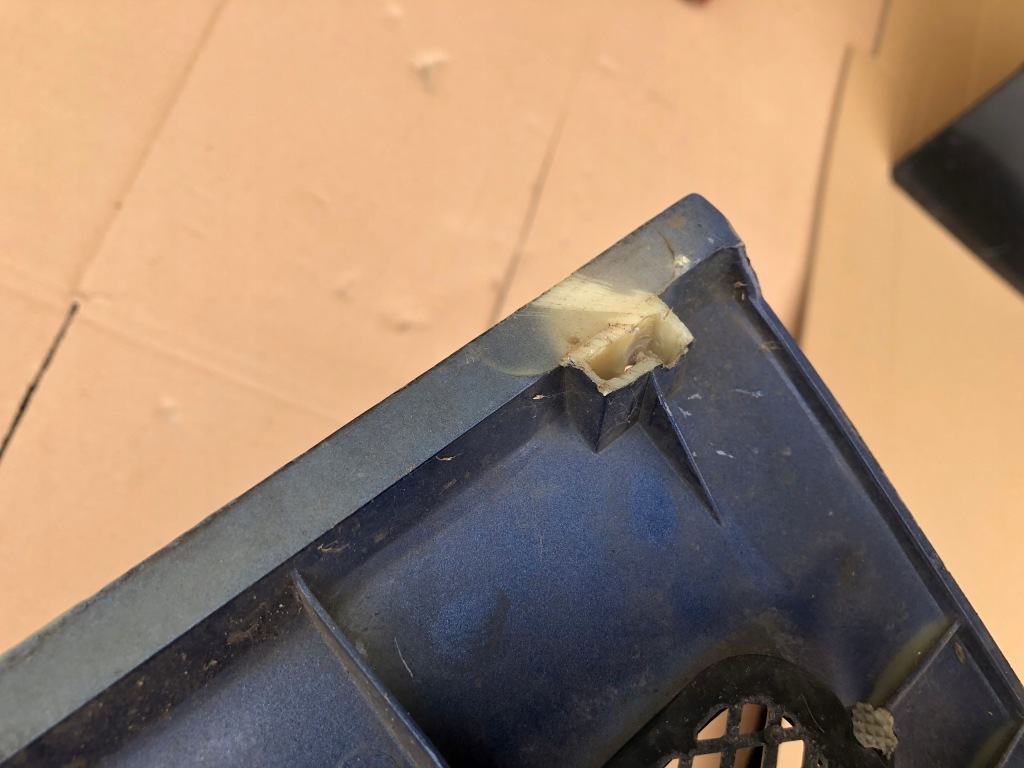 фото №4, Решітка радіатора решітка радіатора seat ibiza 1991-1993