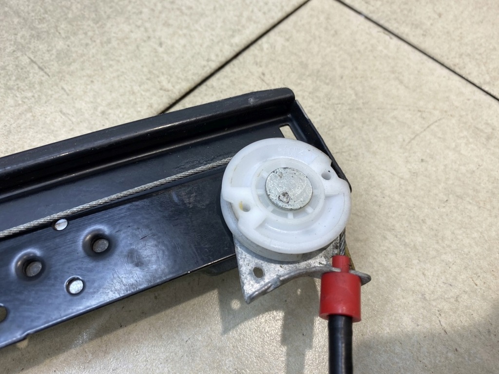 фото №8, Підйомник скло лівий перед mondeo mk4 7s71a23201bl