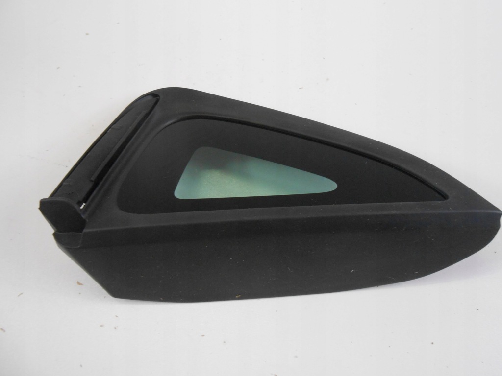 фото №1, Clio iv скло трикутне задня правий 833063463r oryg