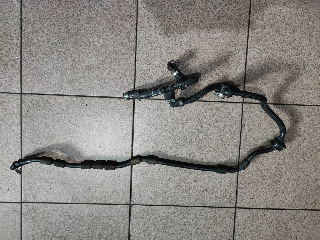 фото №1, Шланг трубка вакуумa audi a6 s6 c6 5.2 v10