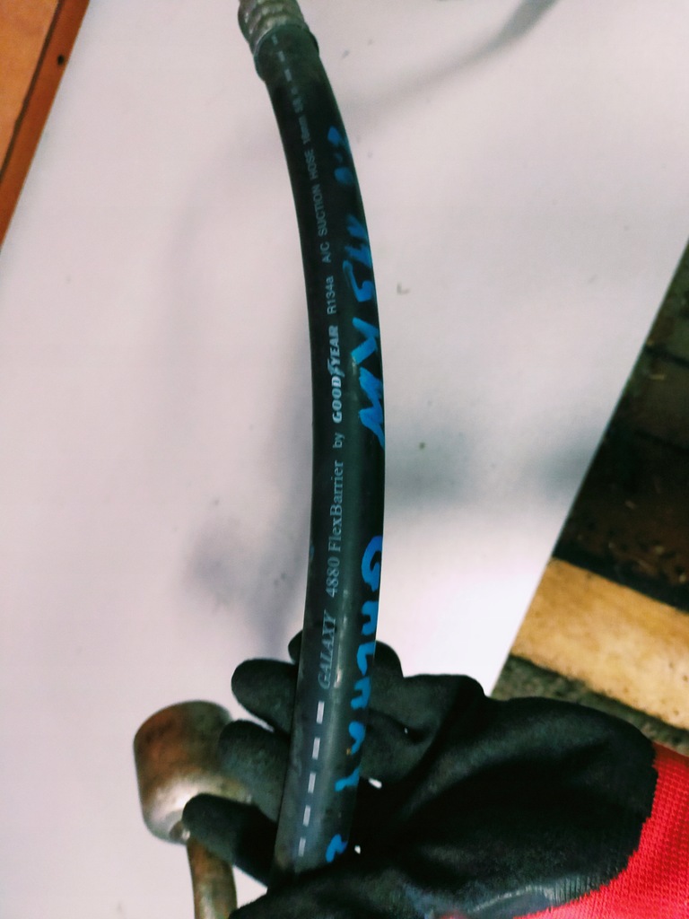 фото №5, Шланг кондиціонера galaxy ford 2.0 145 kw 2011