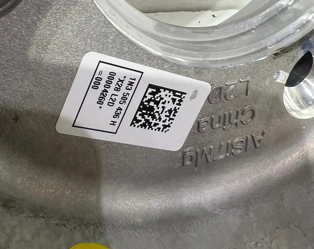 фото №11, Поворотный кулак задняя правая volkswagen id buzz