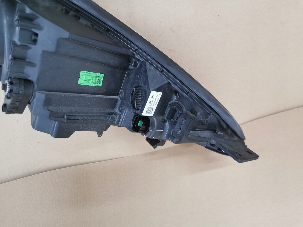 фото №10, Kia sportage iv 15- лампа левый перед 92101f1010