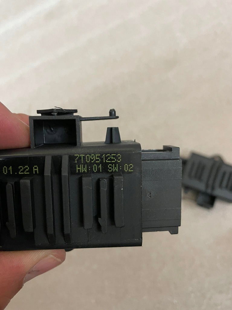 фото №8, Vw модуль подогрев сидений 2k7959760b 7t0951253