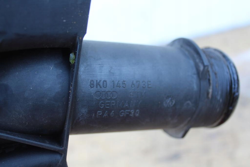фото №8, Труба шланг wąż інтеркулер audi a5 8t 8k0145673e