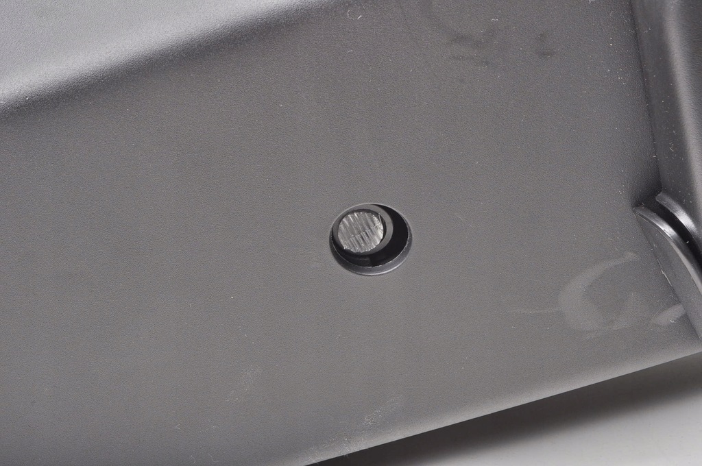 фото №13, Bmw 2 u06 подлокотник кожаный 24r 5a6e0d7