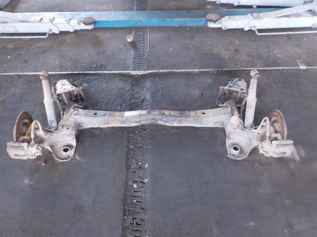фото №1, Citroen ds3 3-двері 2010r 1.6b балка oś задня i wszystko zawarte na фото