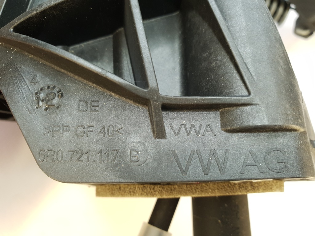фото №13, 6r0721117b педаль сцепления vw polo v 06r
