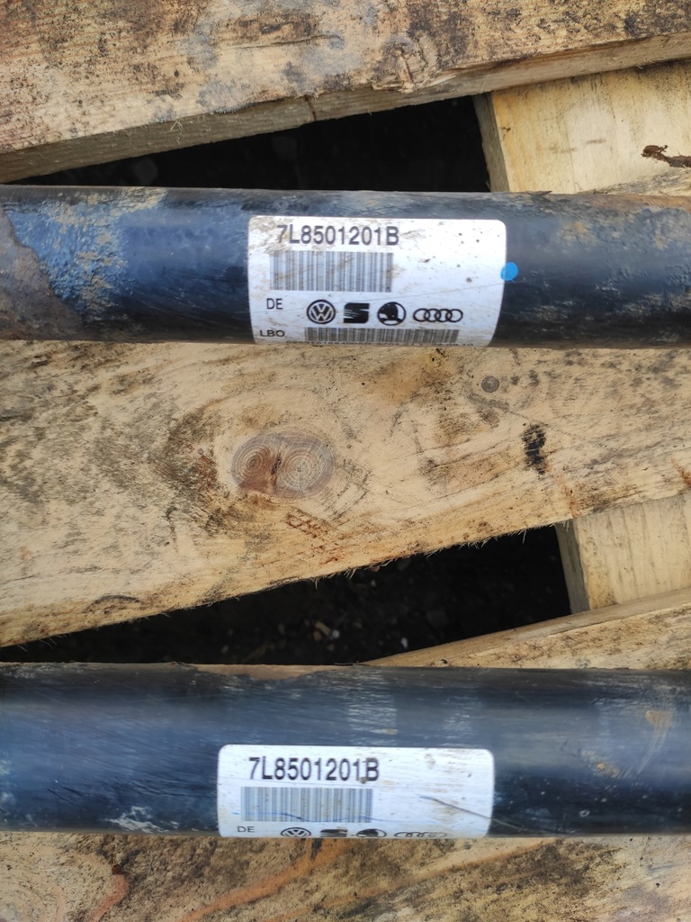 фото №9, Audi q7 4l 3.0tdi touareg приводной вал шарнир левый правый задняя целая оригинал