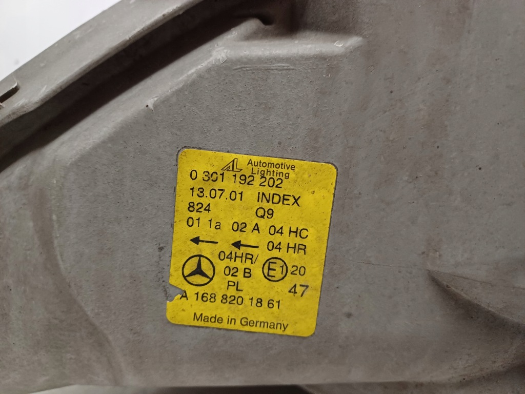 Mercedes a klasa w168 рестайлинг  лампа фара правый перед a1688201861 с Разборки