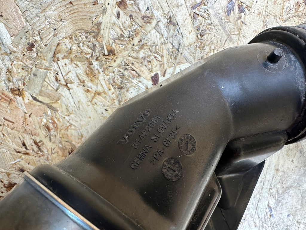 фото №11, Труба шланг воздуха volvo xc60 ii 31422061 31657757 31422095