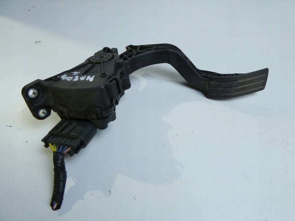 фото №4, Педаль газу потенціометр mazda 2 ford fiesta 2s61-9f836-aa