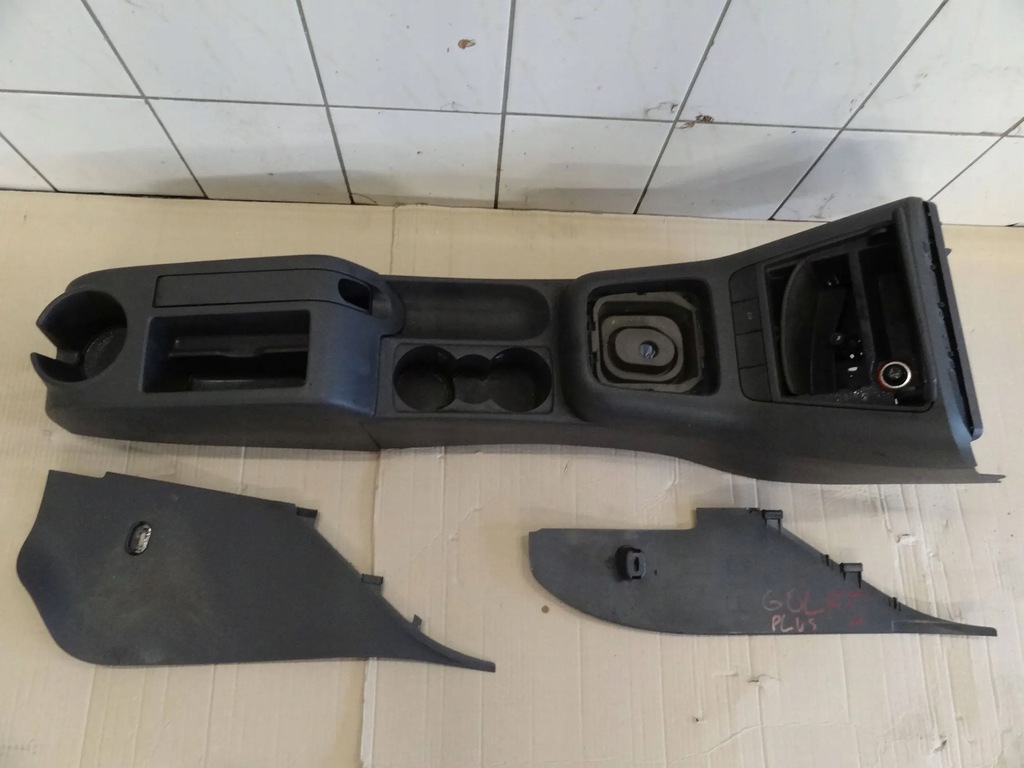 фото №16, Vw golf v plus 2006 тунель середній салону