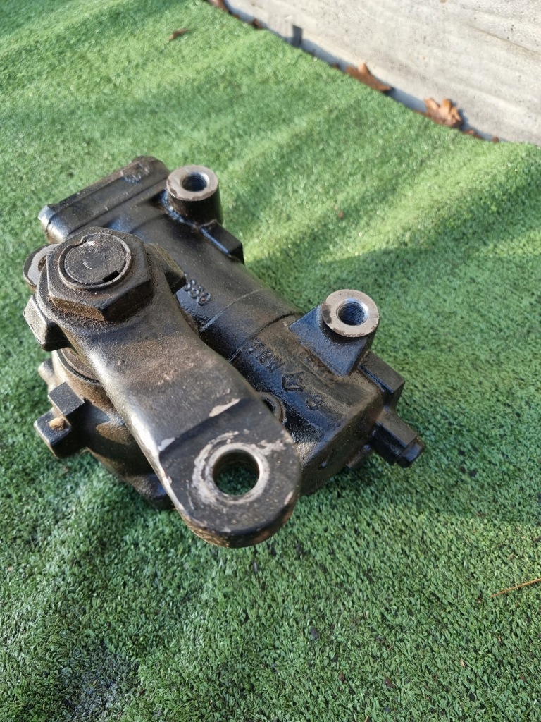 Multicar fumo m30 трансмісія кермова trw 49000650 Недорого