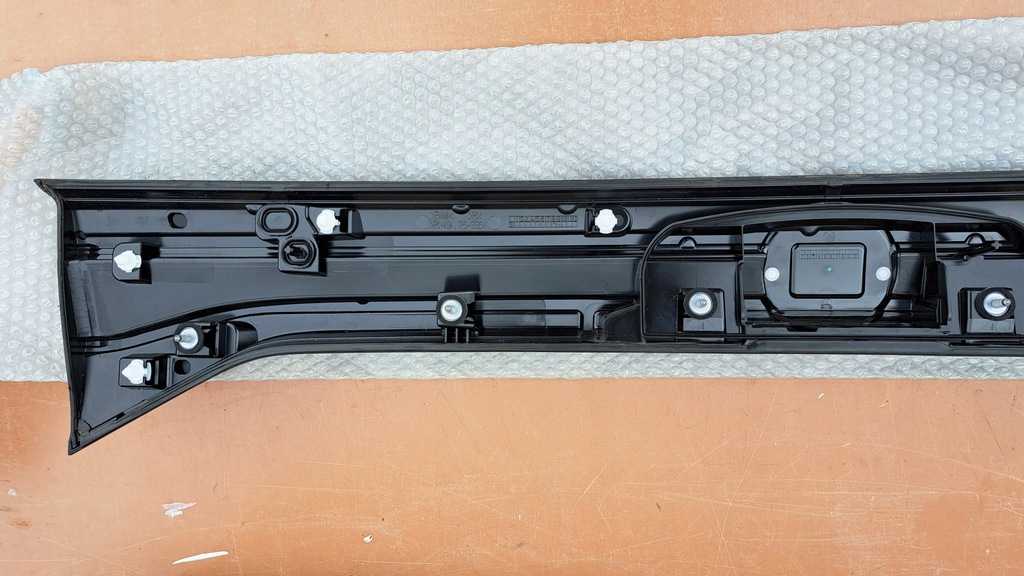 фото №5, Vw t-cross накладка крышки задняя