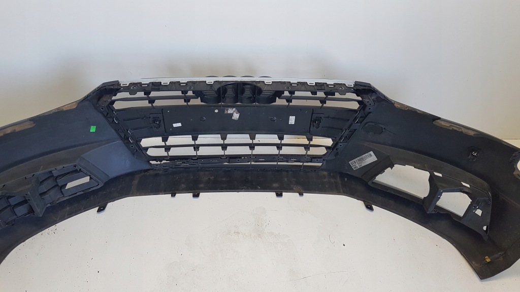 Audi a4 8w b9 бампер перед передний 4 pdc хороший оригинал Доставка